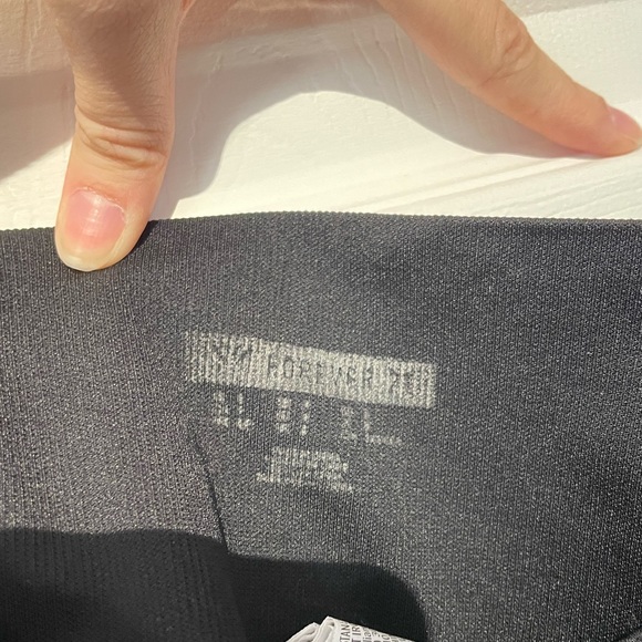 Forever 21 leggings - Picture 4 of 4